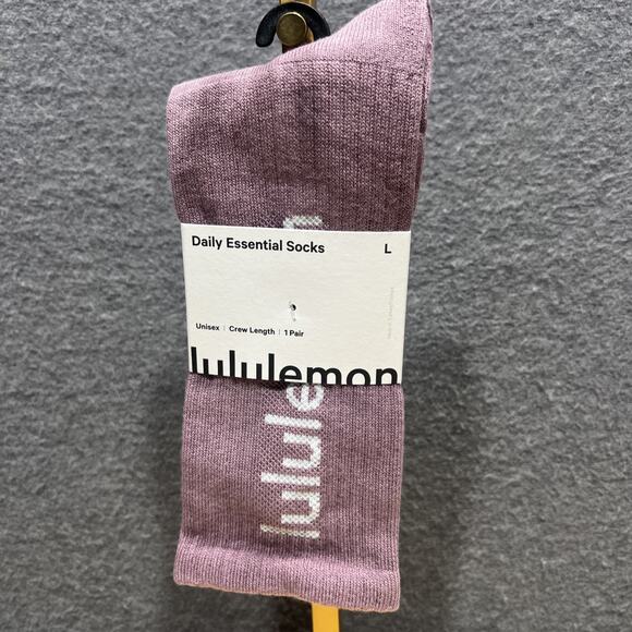 Lululemon Unisex Essential Crew Socks Word Mark Lavender Size L - Picture 4 of 5
